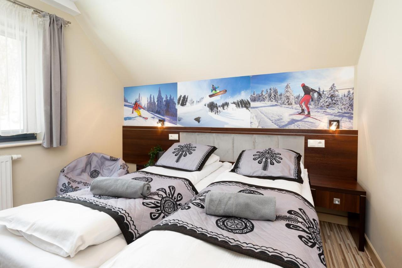 Sloneczny Stok Apartment เมียนจีบรอเจีย จีเวียซกิแย ภายนอก รูปภาพ