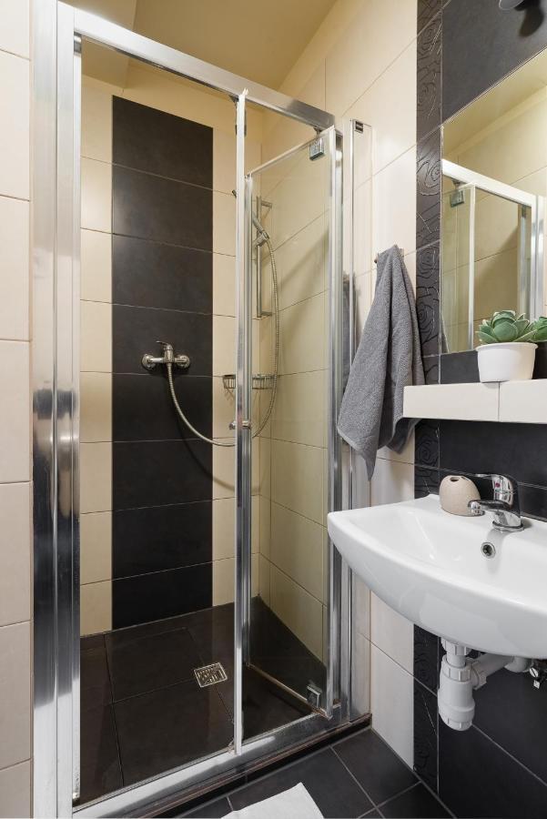 Sloneczny Stok Apartment เมียนจีบรอเจีย จีเวียซกิแย ภายนอก รูปภาพ